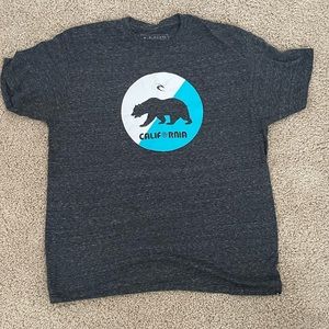 Men rip curl bear t shirt men XL